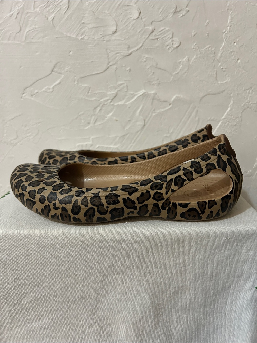 CROCS Leopard-Print Ballet Flats in Tan and Black - Picture 3 of 7